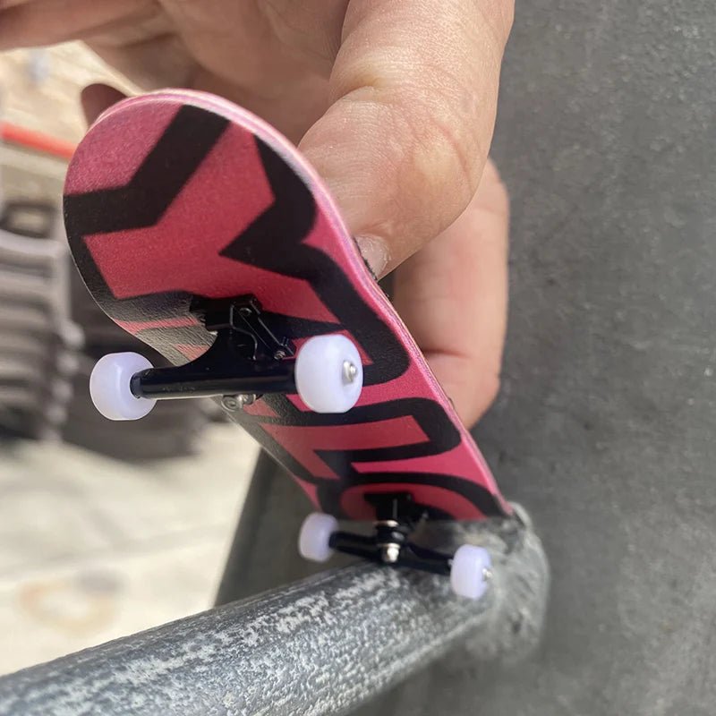 YLLO "Big Hot Pink" Yllo Fingerboard-5150 Skate Shop